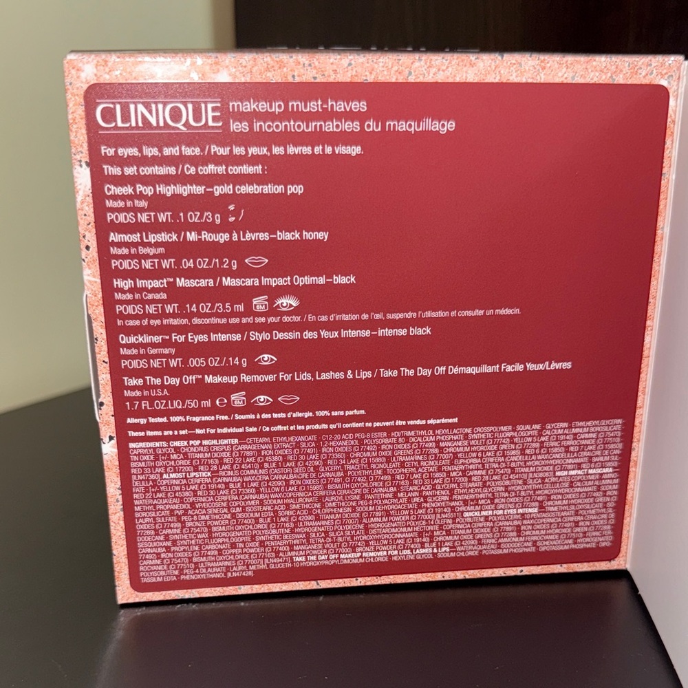 Clinique Makeup Essentials Set - Gold, Black, Purple - Picture 4 of 5